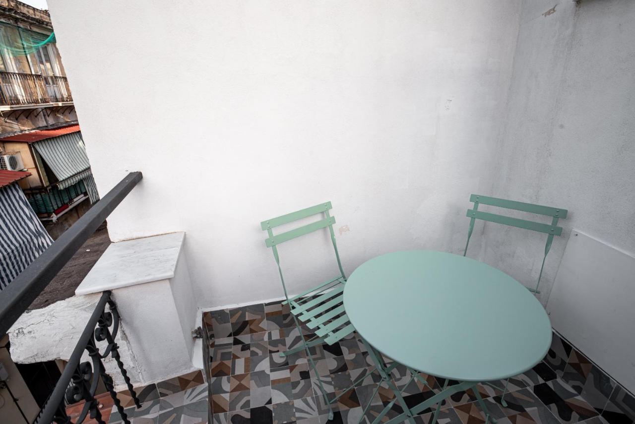 Montesanto36 Apartments Palermo Bagian luar foto